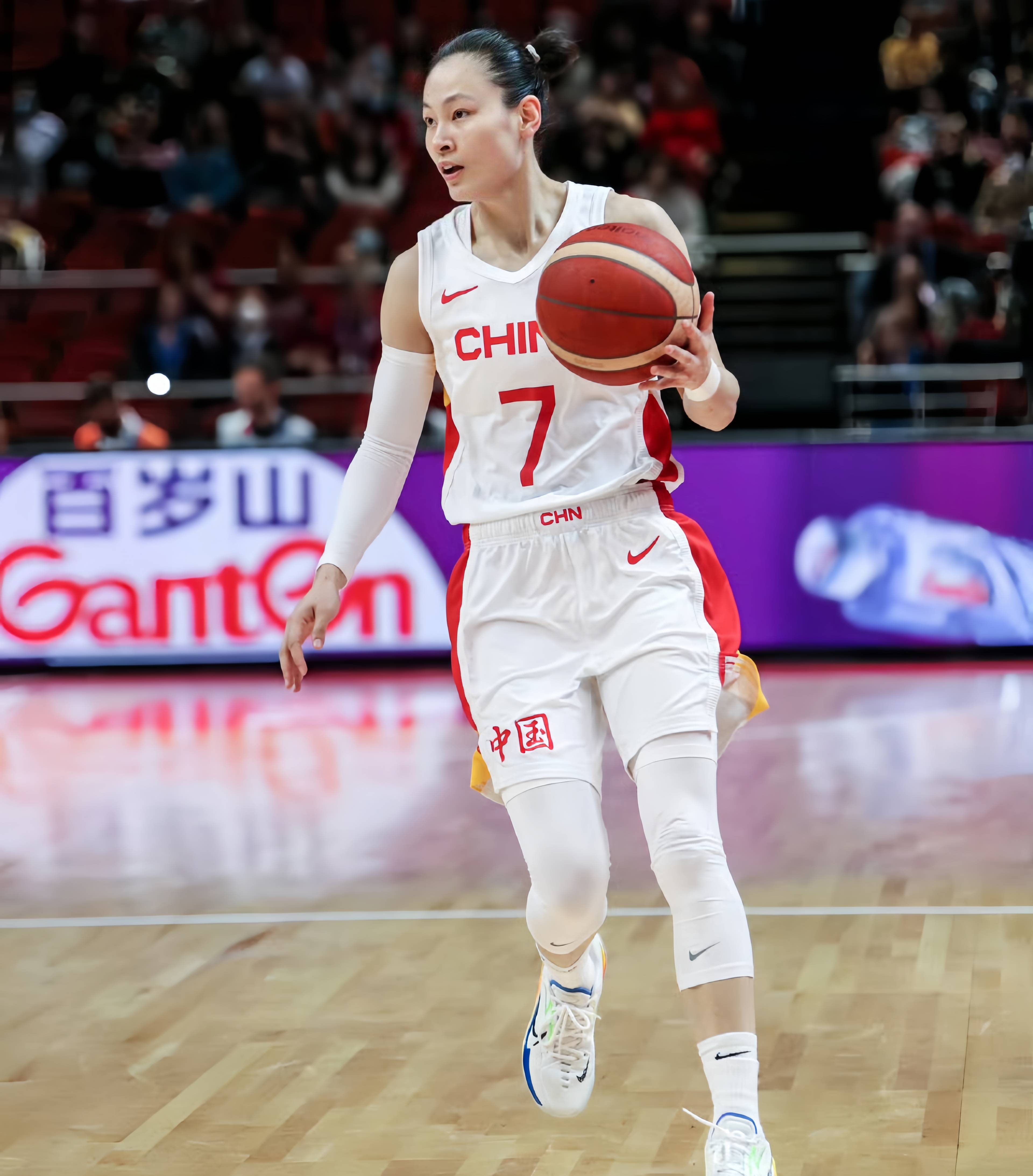 中国女篮在本场比赛暴露出组织问题和罚球问题